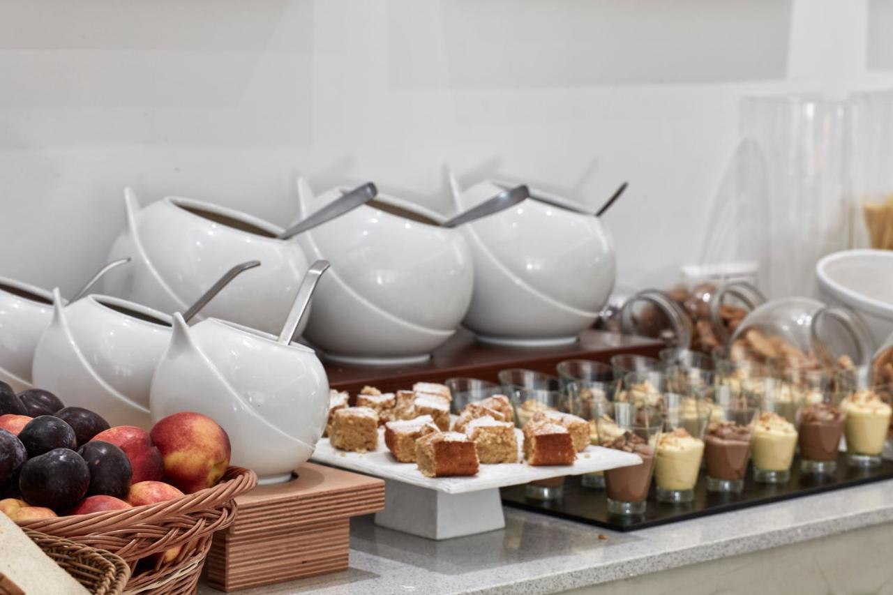 Resort Costa Grand & 5*