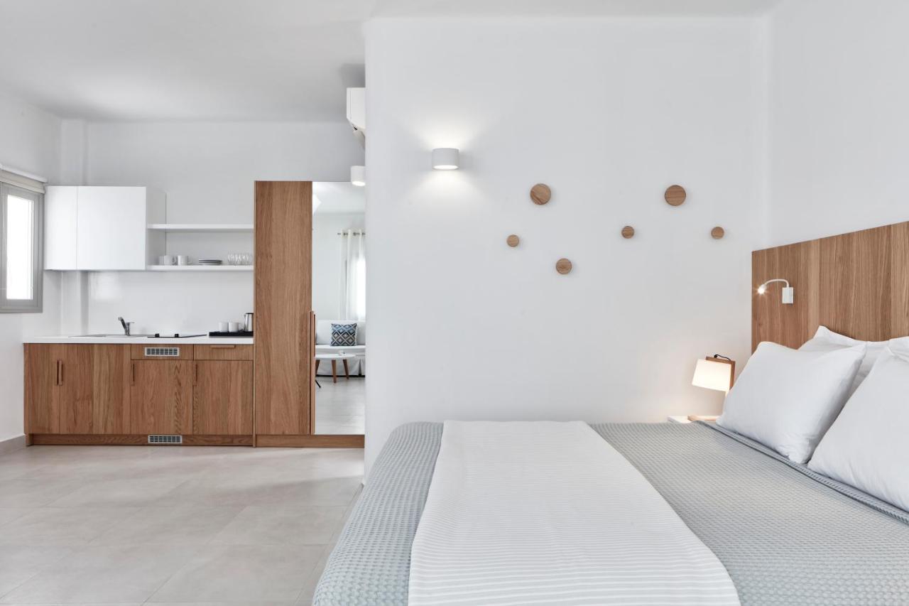 Costa Grand & Resort Kamári